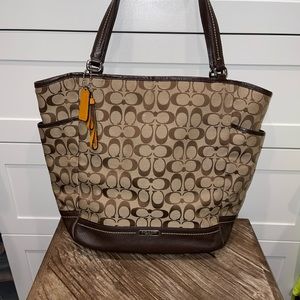 Coach Tote